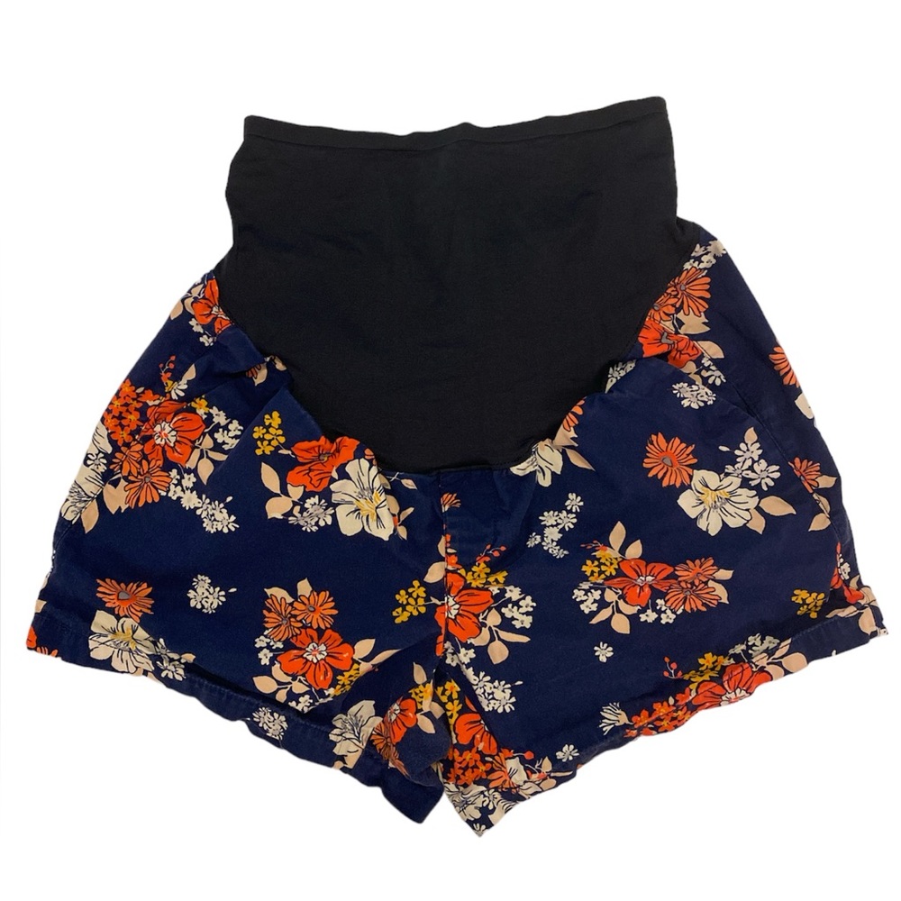 Size 8-Maternity full panel shorts-Old Navy
